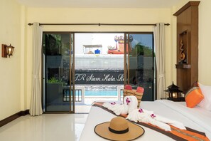 Deluxe Double Room | Desk, free WiFi, bed sheets