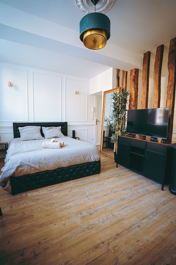 1 bedroom, WiFi, bed sheets