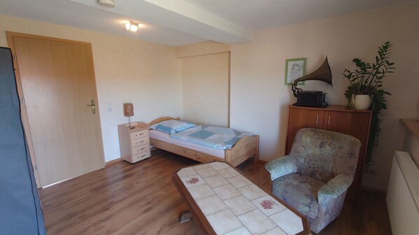 4 Schlafzimmer, WLAN, Bettwäsche