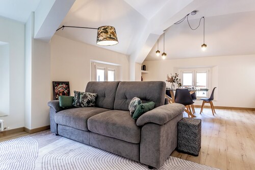 Green Lux-Via Canalino| ZTL pass and parking, air conditioning, Wi-Fi