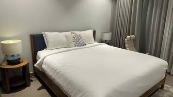 Luxury Villa, Garden View | Iron/ironing board, free WiFi