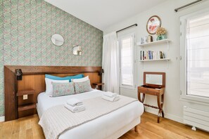 1 bedroom, desk, iron/ironing board, WiFi