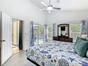 4 bedrooms, desk, iron/ironing board, travel cot