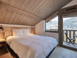 5 chambres, accès au Wi-Fi (inclus), literie fournie