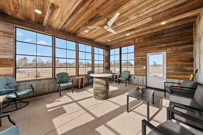 Hibernation Station 6 BR on the Trails!