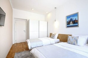 1 bedroom, iron/ironing board, WiFi, bed sheets