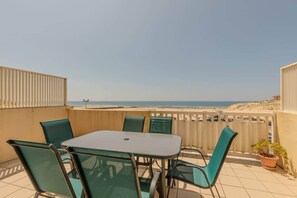 Outdoor dining - Breathtaking ocean views (Vieux-Boucau-les-Bains)