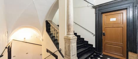 Standard-Apartment, Mehrere Schlafzimmer (Central Apartment Porta Soprana) | Innenbereich