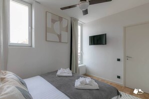 3 chambres, fer et planche à repasser, Wi-Fi