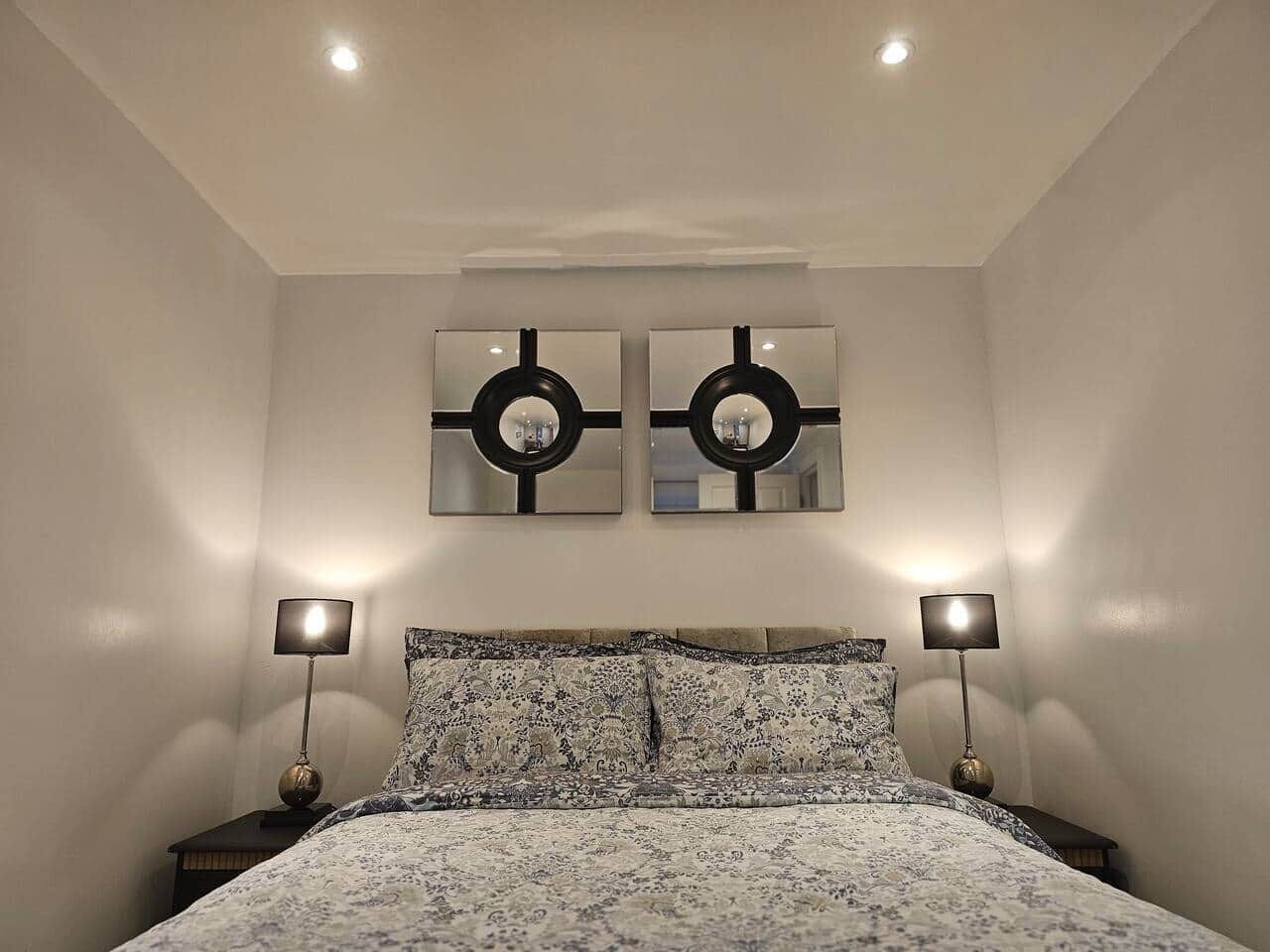 1 chambre, fer et planche à repasser, Wi-Fi, draps fournis