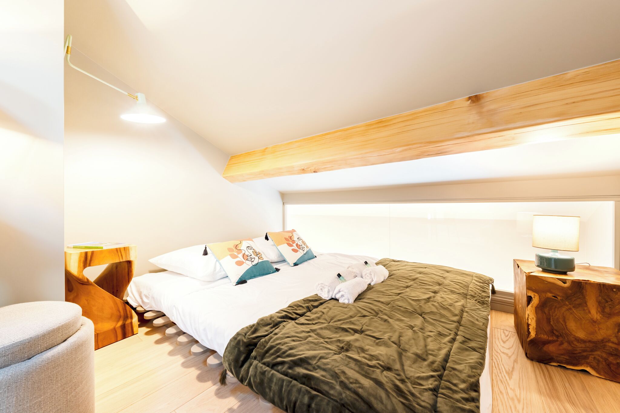 2 bedrooms, desk, iron/ironing board, free WiFi