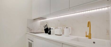 Apartment | Private kitchen | Fridge, microwave, oven, stovetop