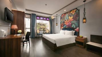 Junior Double Room | Desk, iron/ironing board, free WiFi