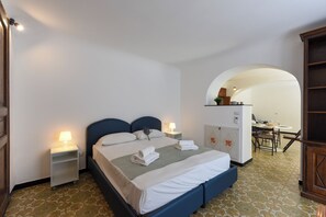 Studio Familial (Maisonette)
