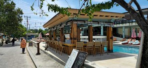 숙박 시설 정면