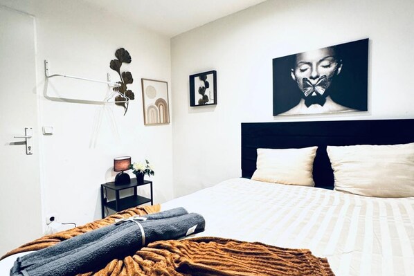 1 bedroom, iron/ironing board, bed sheets