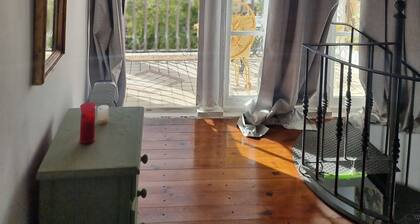 Casita de pueblo. Ideal para parejas o amigos en plena naturaleza.