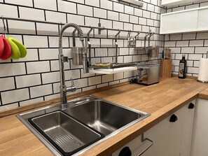 Fridge, microwave, stovetop, dishwasher - Novacella 38 Home by Ghor (Rome)