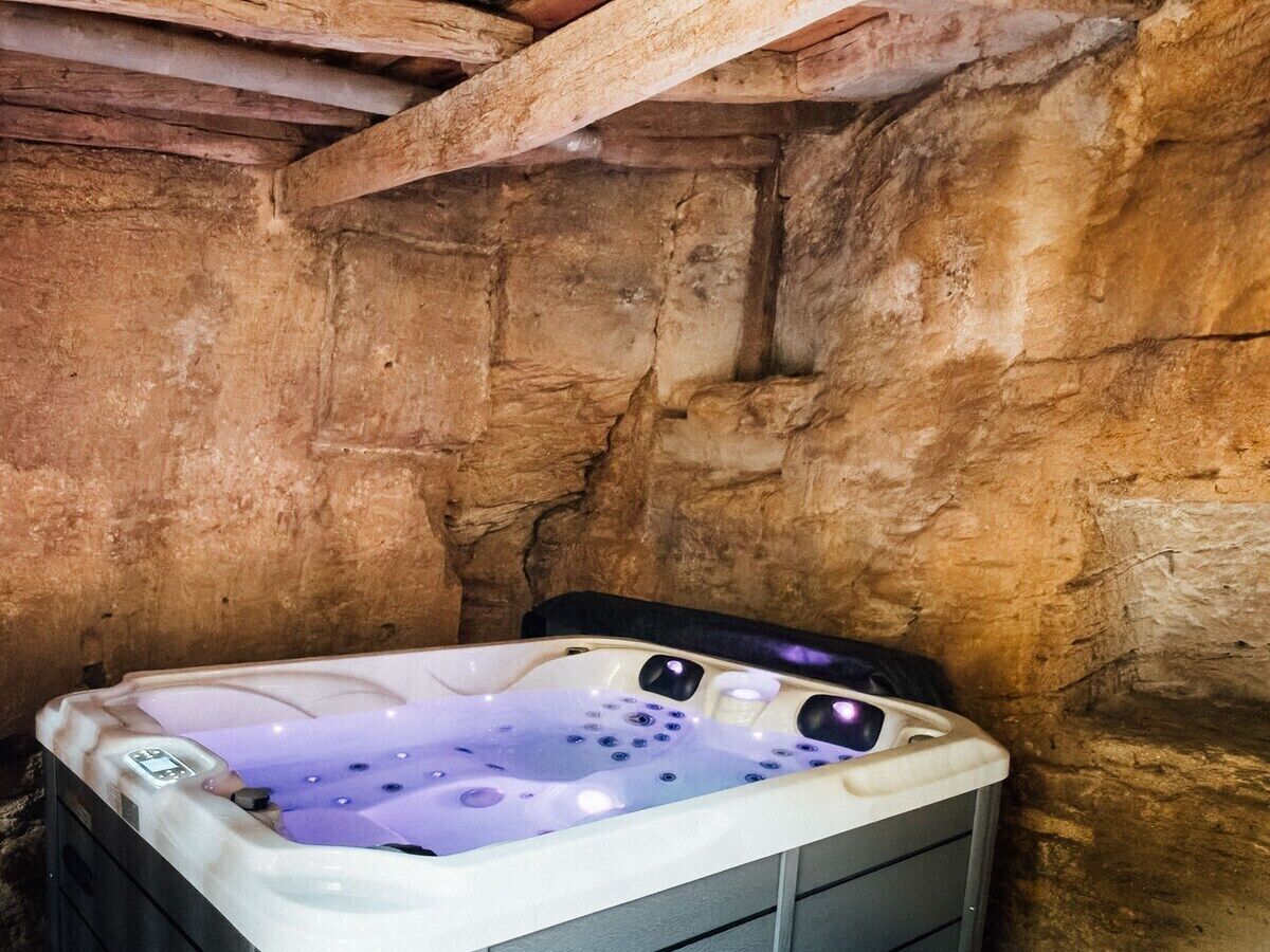 Premium Quadruple Room, Ensuite (1) | Indoor spa tub