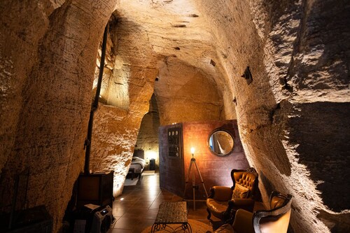 Les Voûtes Oubliées