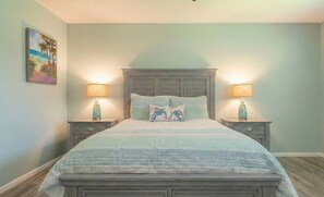 2 soverom, strykejern/-brett, wi-fi og sengetøy