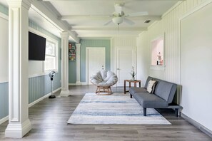 スマートテレビ、書庫