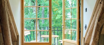 Spectacular 6-bed house in beautiful manor park