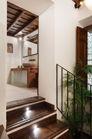 Interior - Domus Minelli Navona by Ghor (Rome)