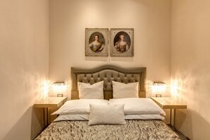5 bedrooms, iron/ironing board, free WiFi, bed sheets