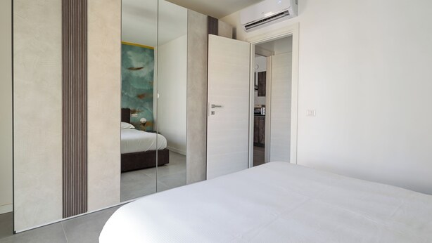 Room - Actus Palace Apartments - by Ghor (Rome)