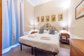 2 chambres, Wi-Fi gratuit, draps fournis