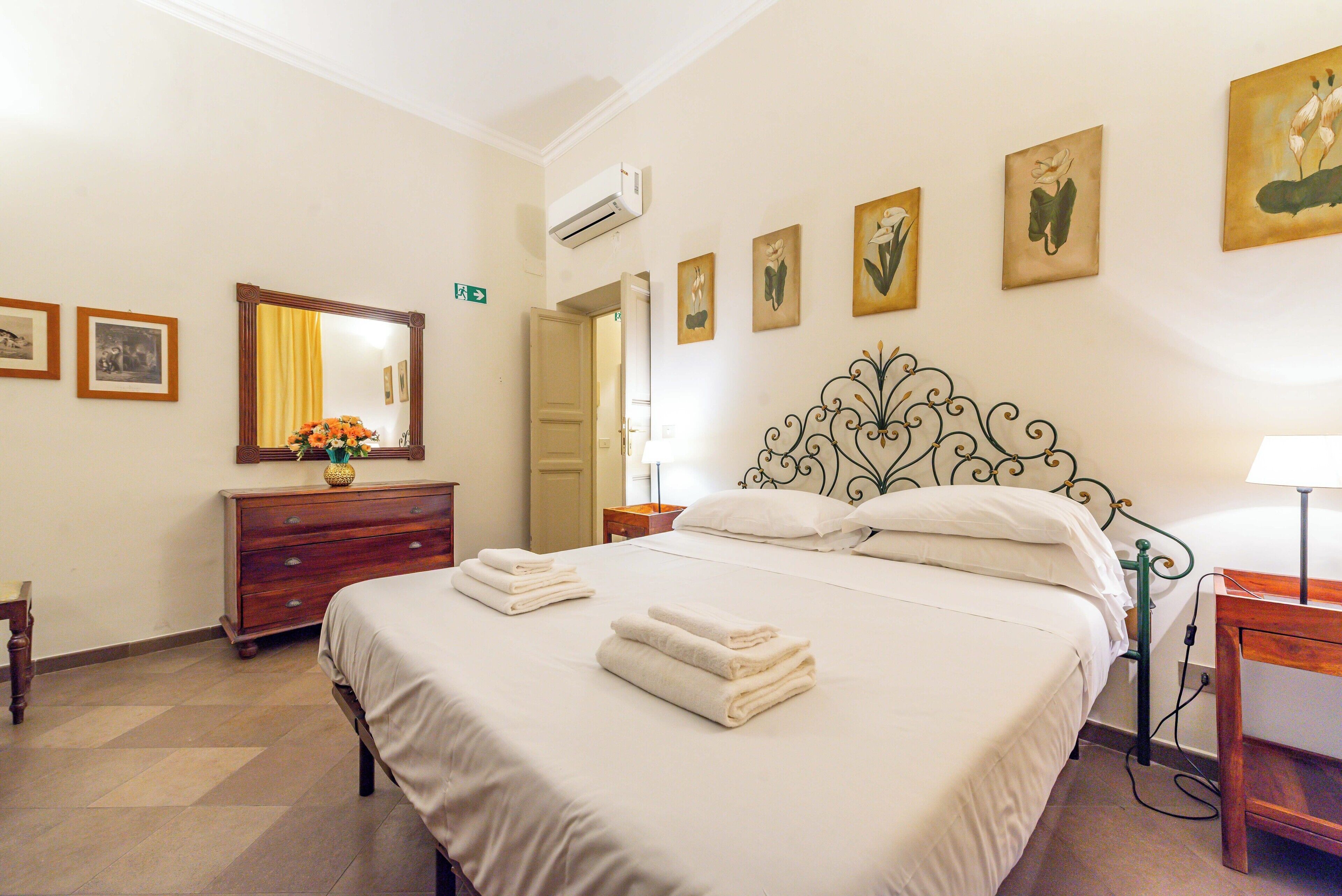 1 bedroom, free WiFi, bed sheets