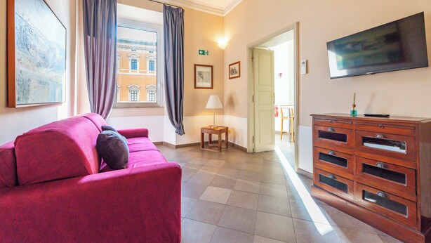 Smart TV - 3 House - appartamento bilocale -  by Ghor (Rome)