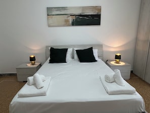 3 bedrooms, free WiFi, bed sheets