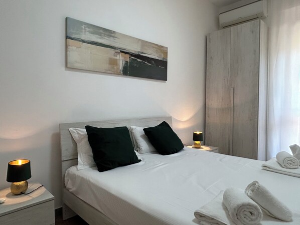 3 bedrooms, free WiFi, bed sheets