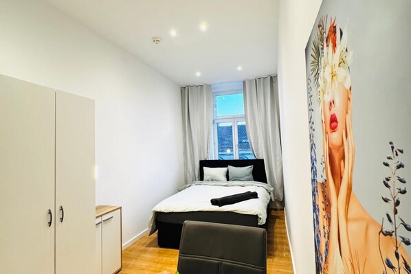 1 bedroom, iron/ironing board, bed sheets