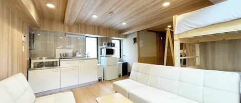 Apartamento familiar, no fumadores, cocina | Ropa de cama de alta calidad y colchones con acolchado adicional