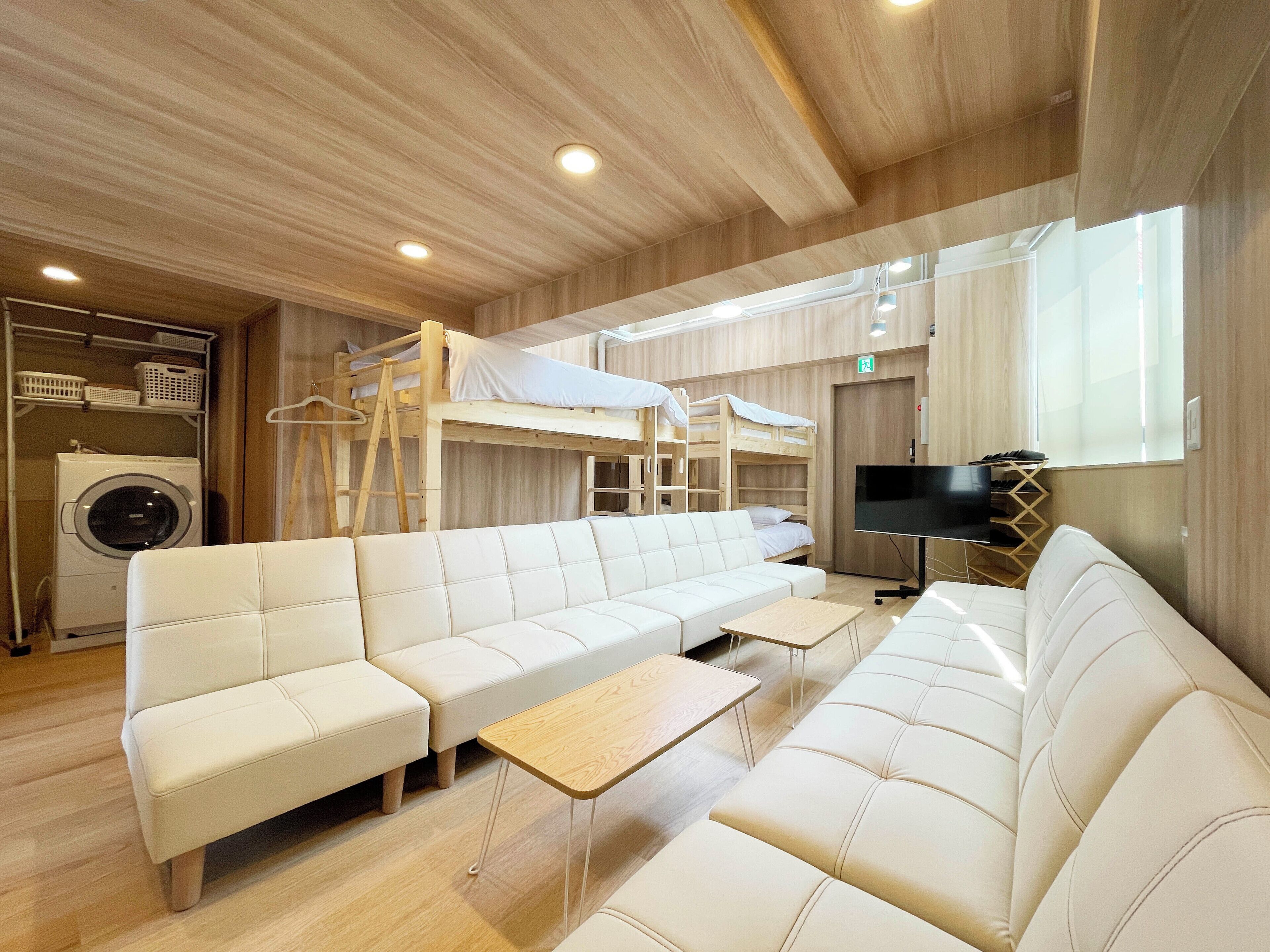 Family Apartment, Non Smoking, Kitchen | Premium bedding, pillow-top beds, desk, laptop workspace