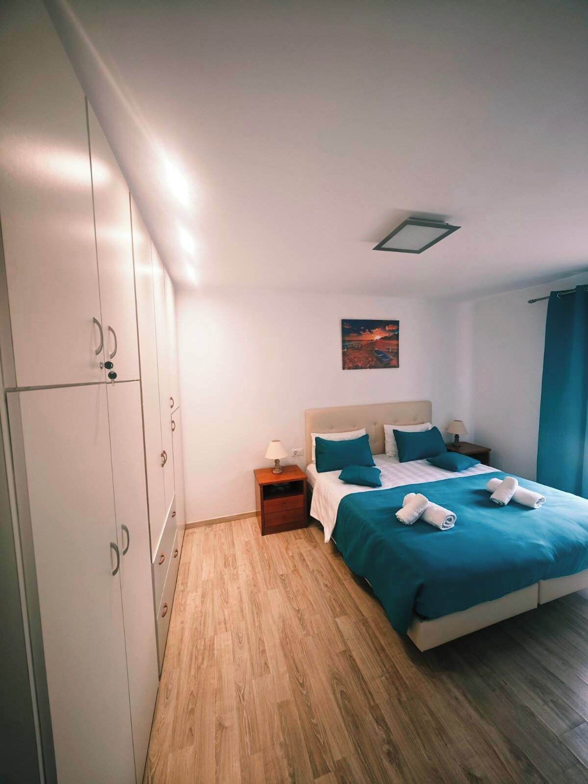 1 bedroom, iron/ironing board, WiFi, bed sheets