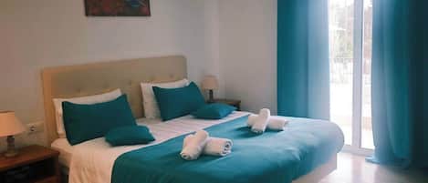 1 bedroom, iron/ironing board, WiFi, bed sheets