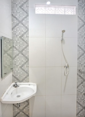 Chambre Double Deluxe | Salle de bain