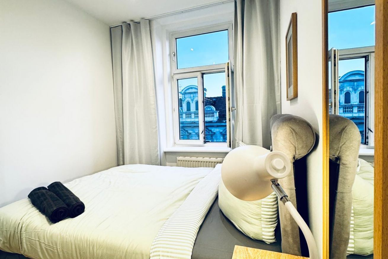 1 Schlafzimmer, Bügeleisen/Bügelbrett, Bettwäsche