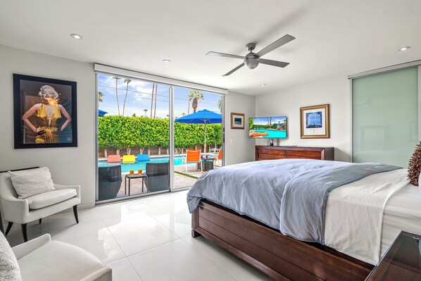 3 bedrooms, desk, iron/ironing board, free WiFi