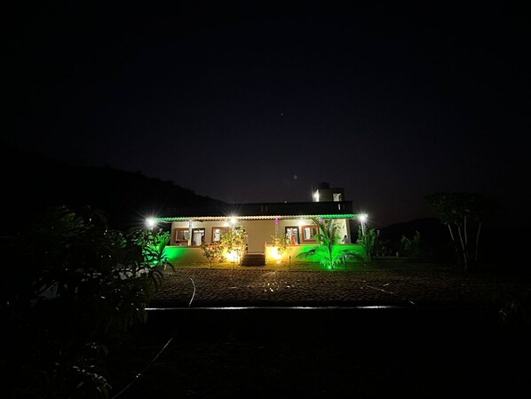 Exterior - Aikant Agro Tourism Pondewadi (Ambegaon)