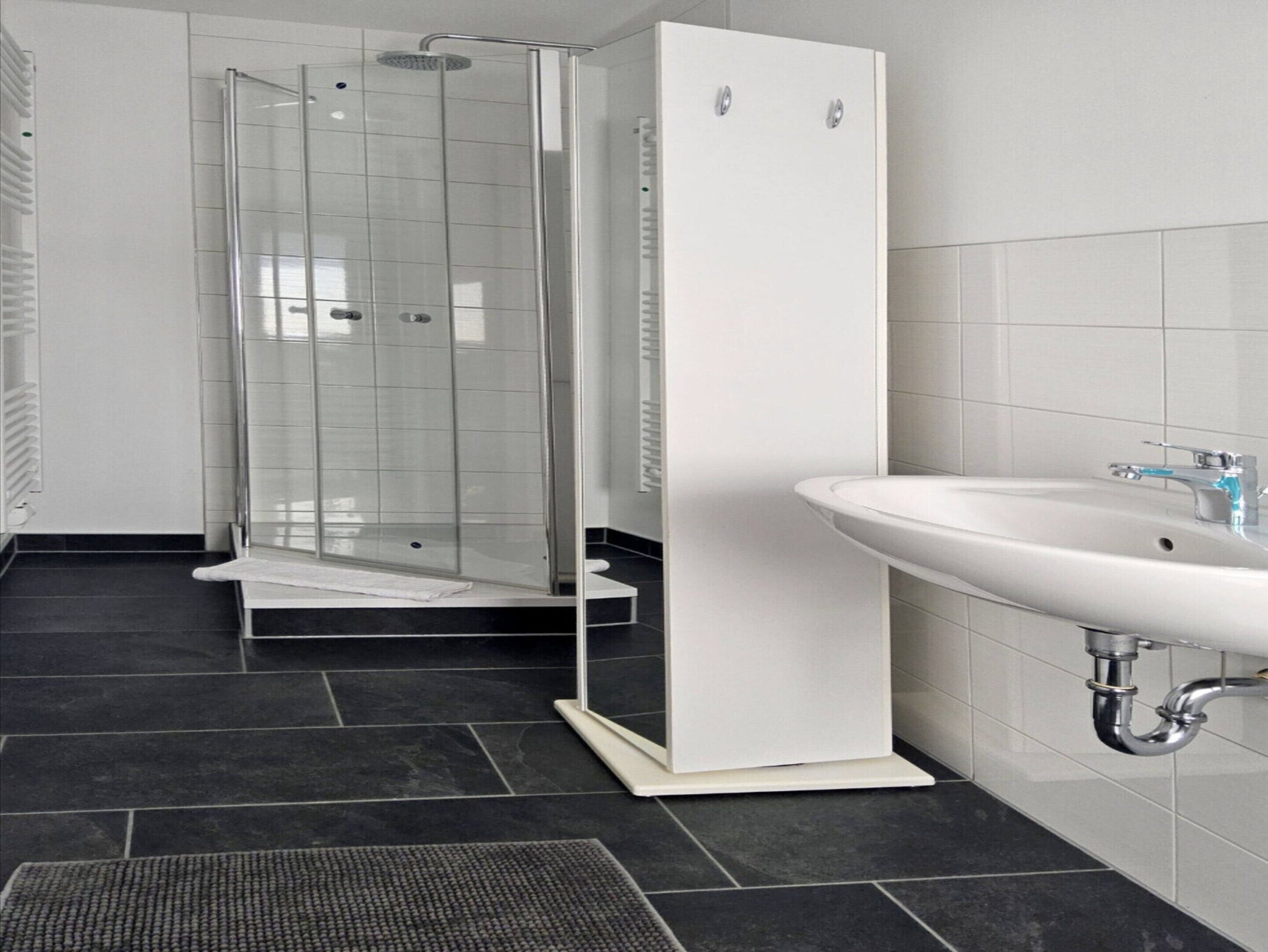 Apartment | Bathroom