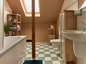 Apartment | Bathroom