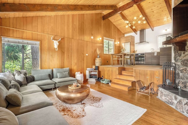 Upon entering you'll be greeted to a spacious open living room