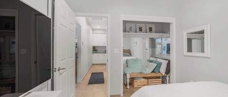 3 bedrooms, desk, iron/ironing board, travel crib