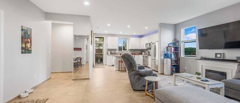 Televisión y oficina