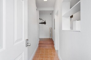 Interior - Pet Friendly, Centrally Located w/ Shared Gym (Santa Maria)
